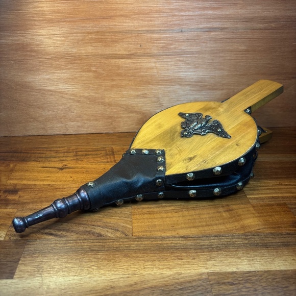 Vintage LEATHER & Wood BELLOW Fireplace Blower Fan Metal EAGLE emblem 14” Long - Picture 1 of 8